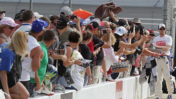 130819114901-dale-earnhardt-single-image-cut.jpg